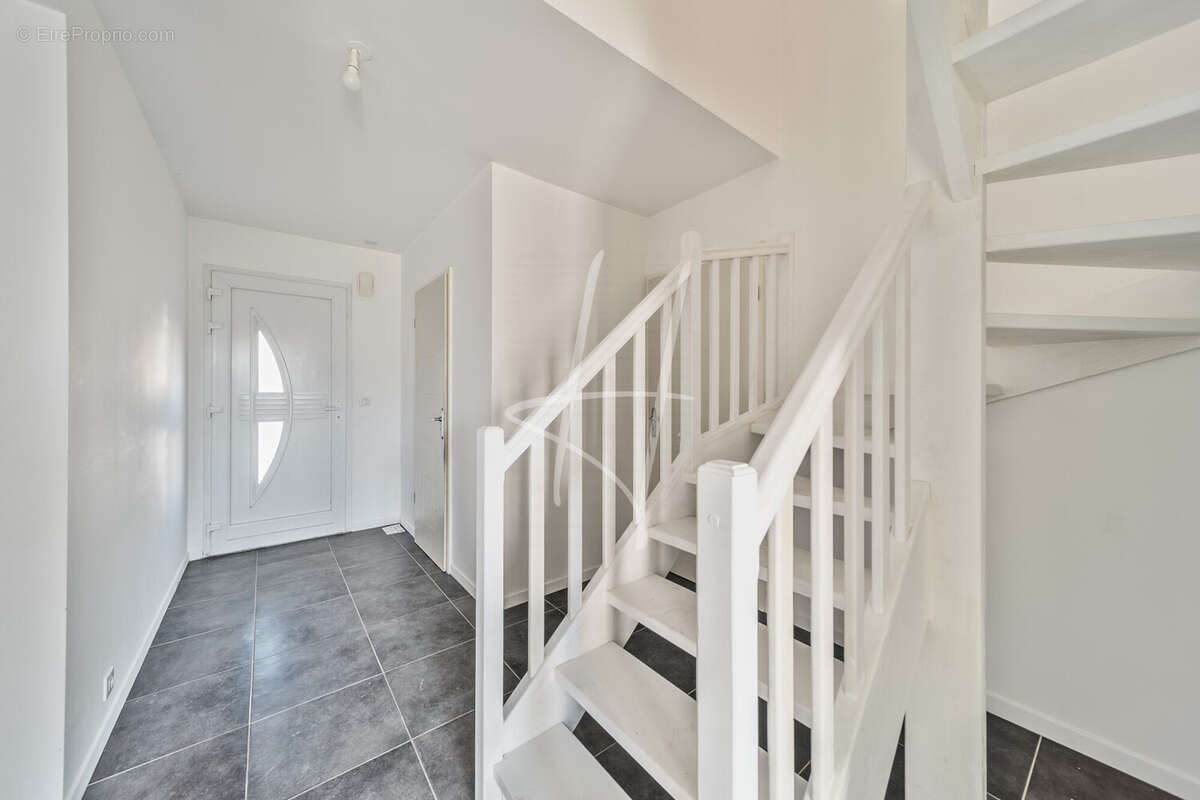 Maison à HUSSIGNY-GODBRANGE