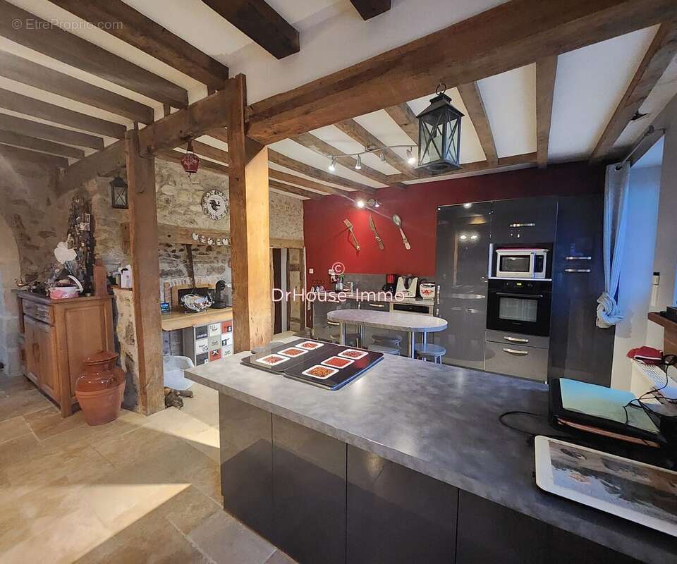 Maison à COURCEMONT