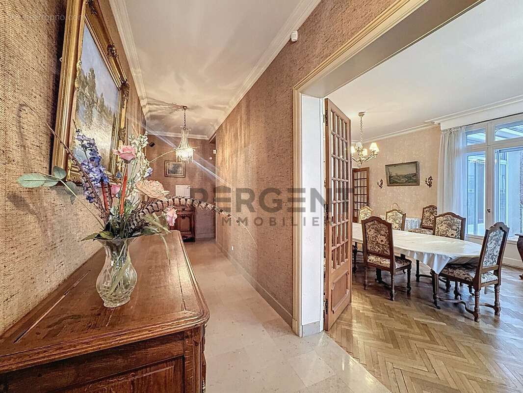 Maison à CHARLEVILLE-MEZIERES