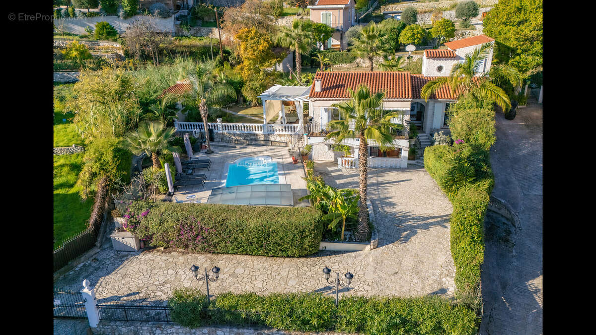 Maison à BEAUSOLEIL