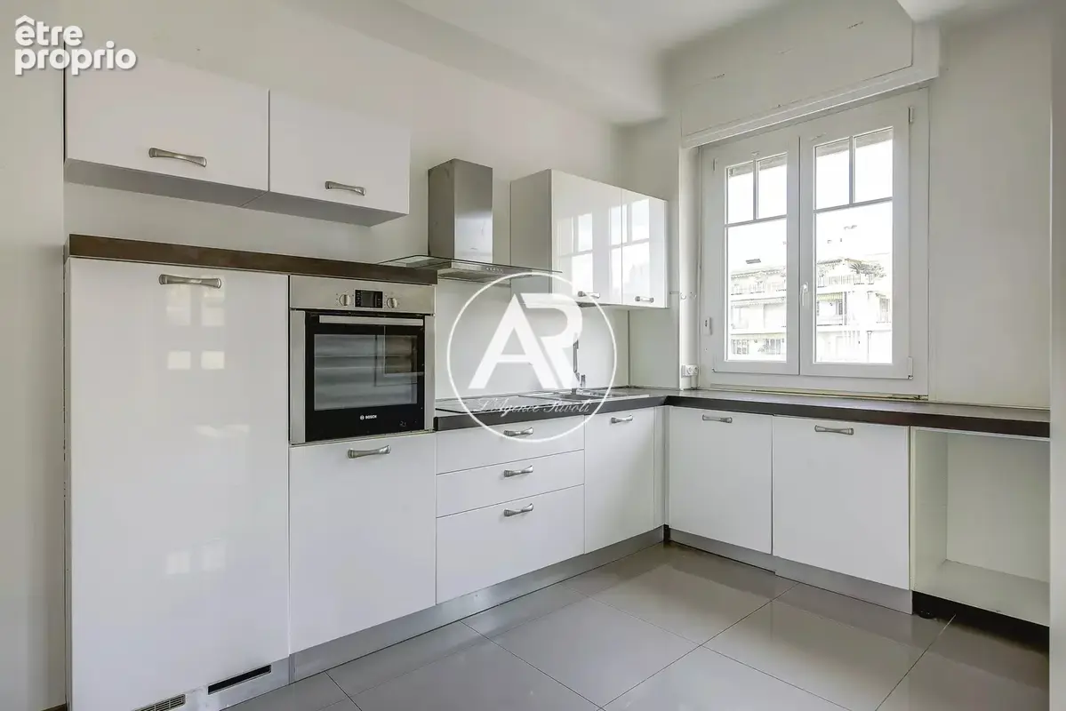 Nice carre d'or // 3 pieces // 97m² - photo 6