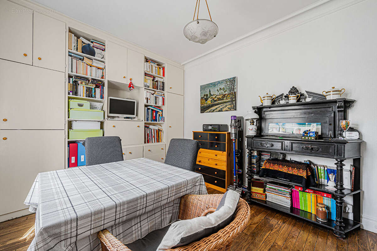 Appartement Paris 2 pièce(s) 30.22 m2 - photo 3
