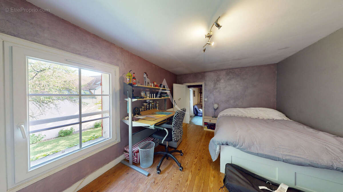 Maison à VILLIERS-SUR-MORIN