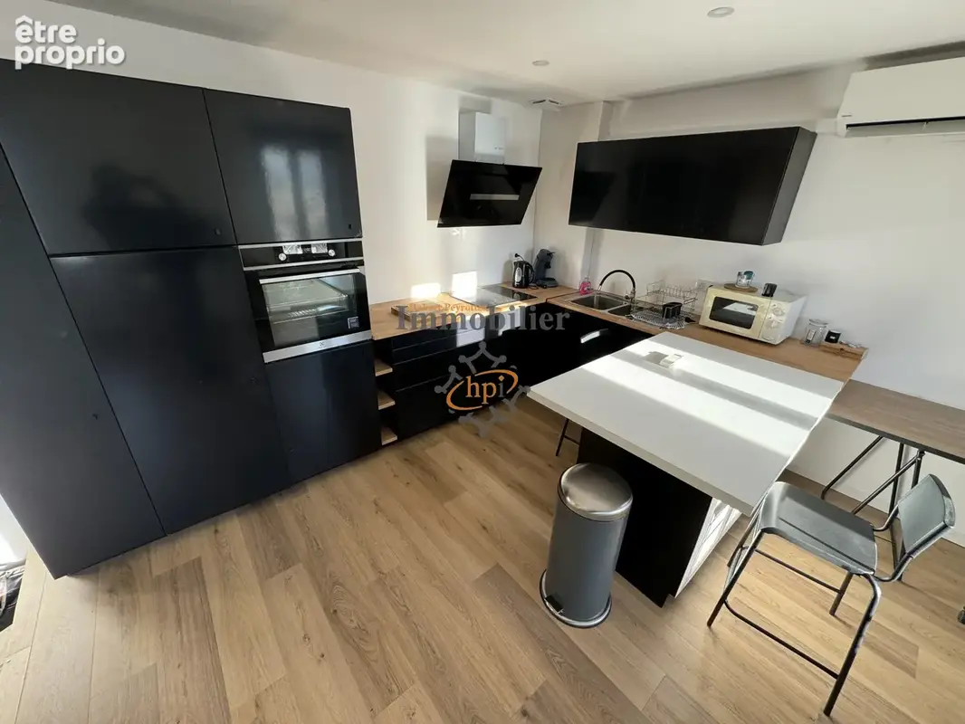 Immeuble à usage locatif Saint Affrique - photo 19
