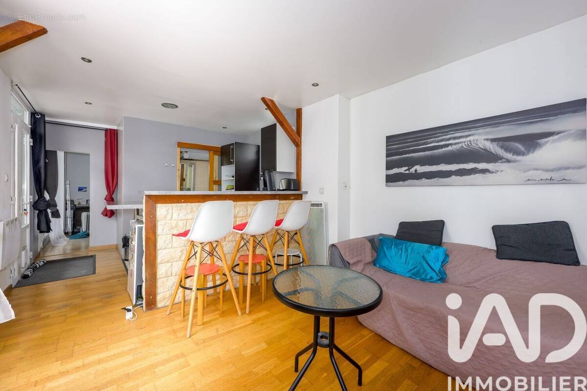 Photo 1 - Appartement à L'HAY-LES-ROSES