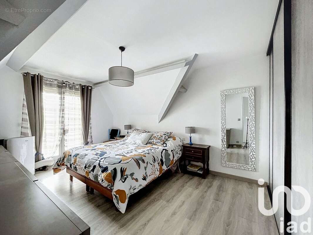 Photo 5 - Maison à PONTAULT-COMBAULT