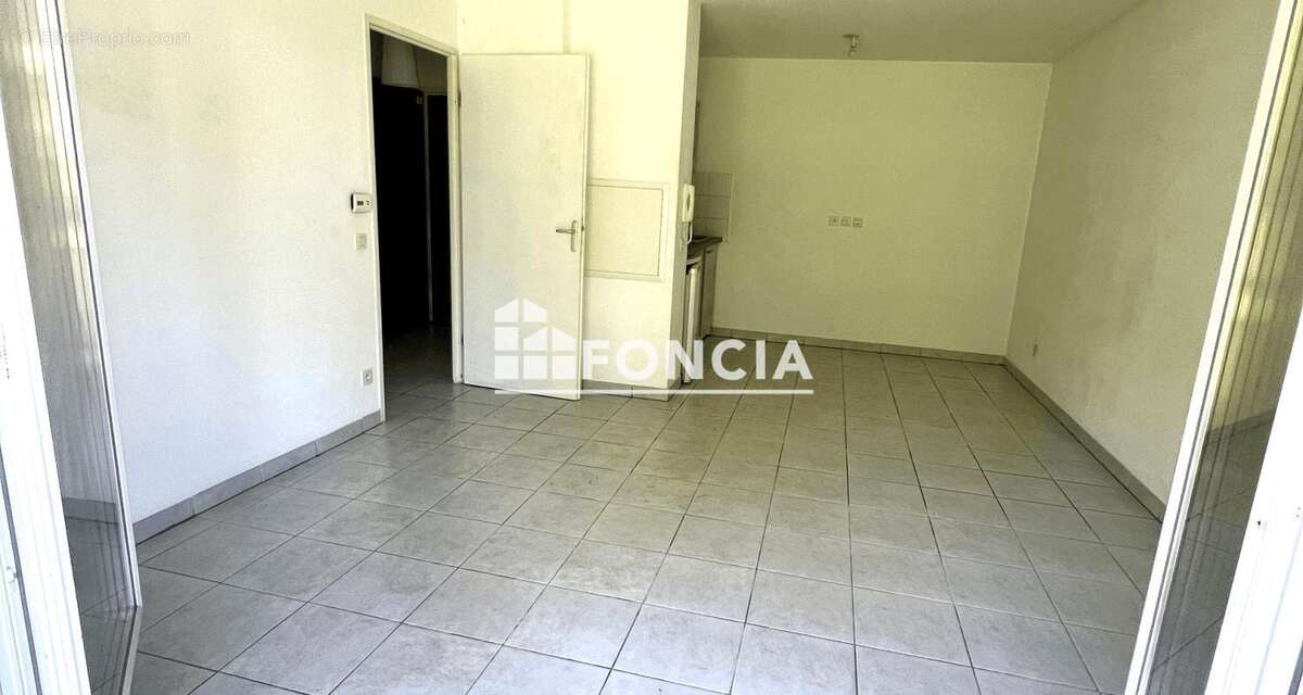 Exclusivite t3 de 60 m2 avec balcon et parking - photo 4