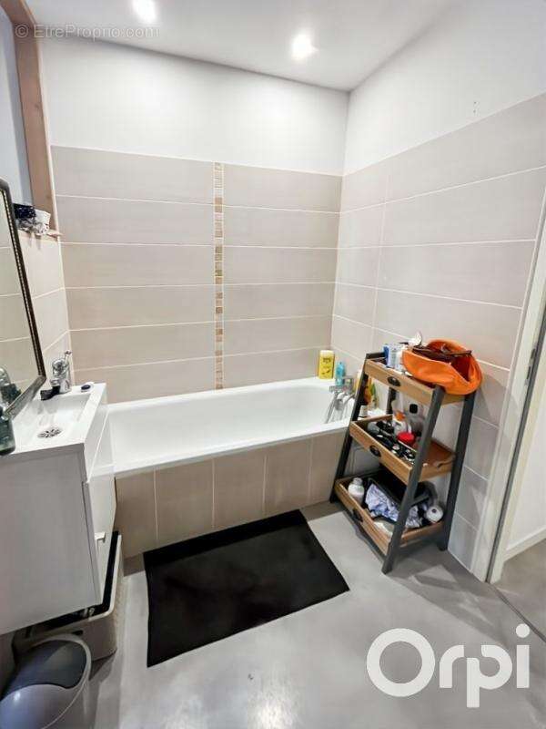 Appartement à PONT-SAINT-ESPRIT