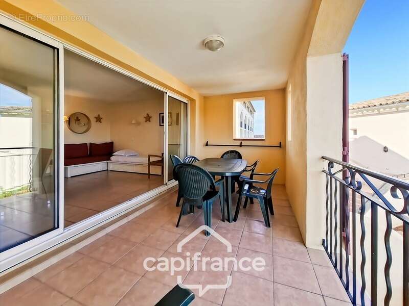 Investissement locatif appartement 3 pieces 42 m2 en angle   au 1er étage place de parking  sur le domaine de pont royal - photo 2