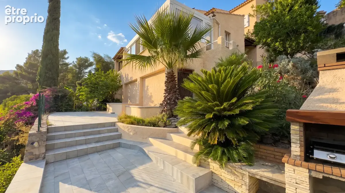 Exclusivité   Belgentier  Villa en parfait état avec piscine et vue dégagée - photo 4