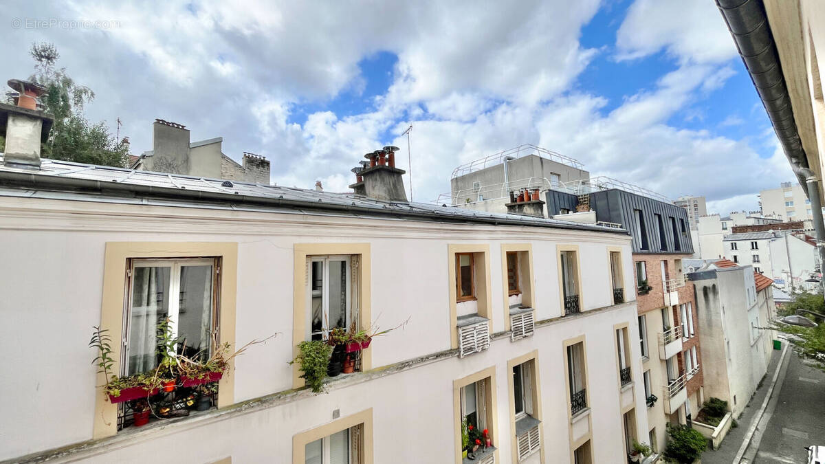 Appartement à PARIS-20E