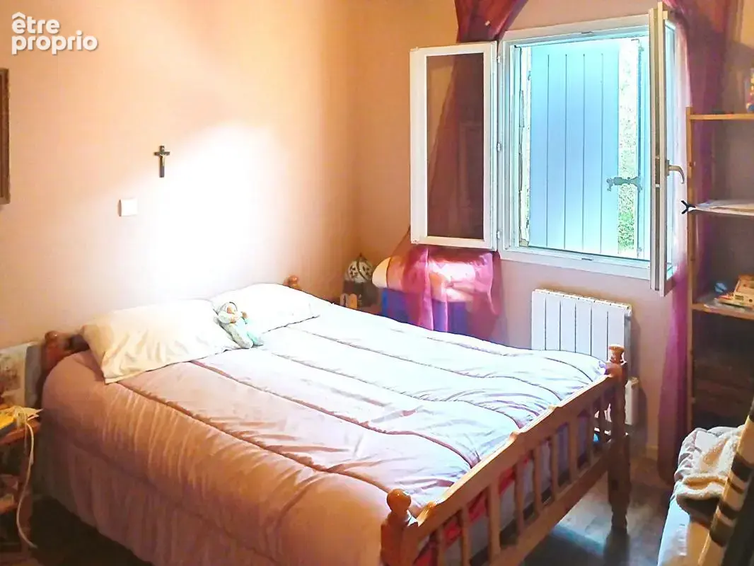 Maison avec dépendances, piscine et garage - Brignoles - photo 9
