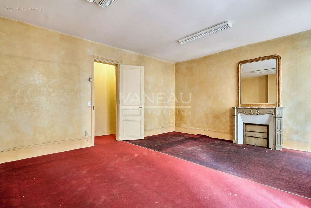 Appartement à PARIS-9E