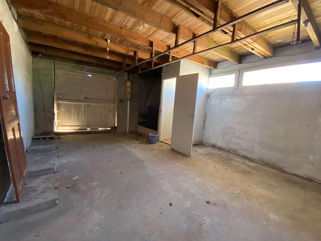 Maison PloËzal 5 pièce(s) 200 m2 - photo 7