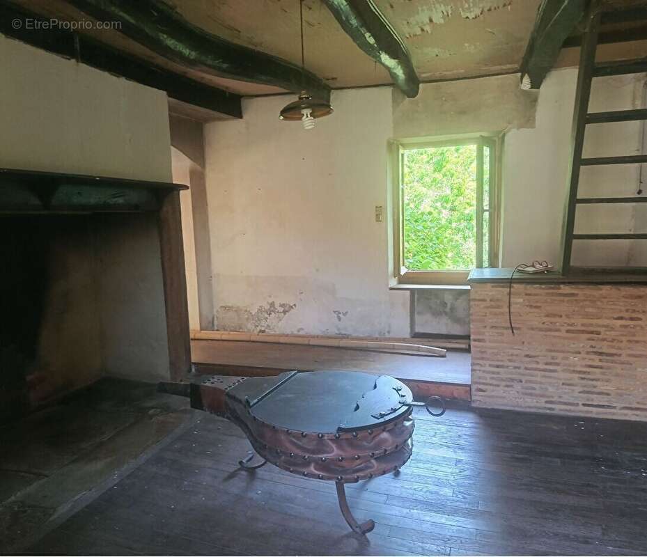 Maison à COUBJOURS
