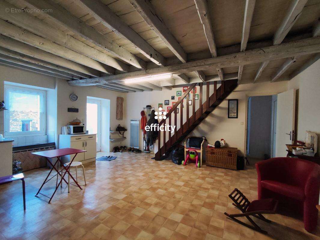 Maison à SIXT-SUR-AFF