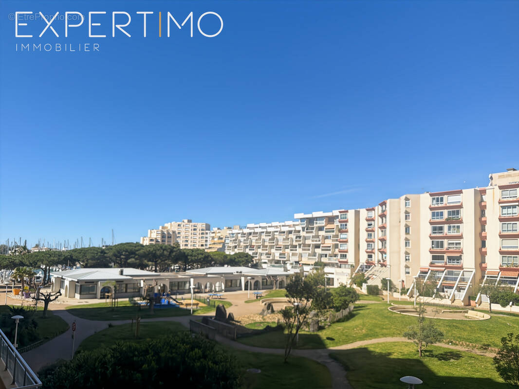 Appartement à MAUGUIO