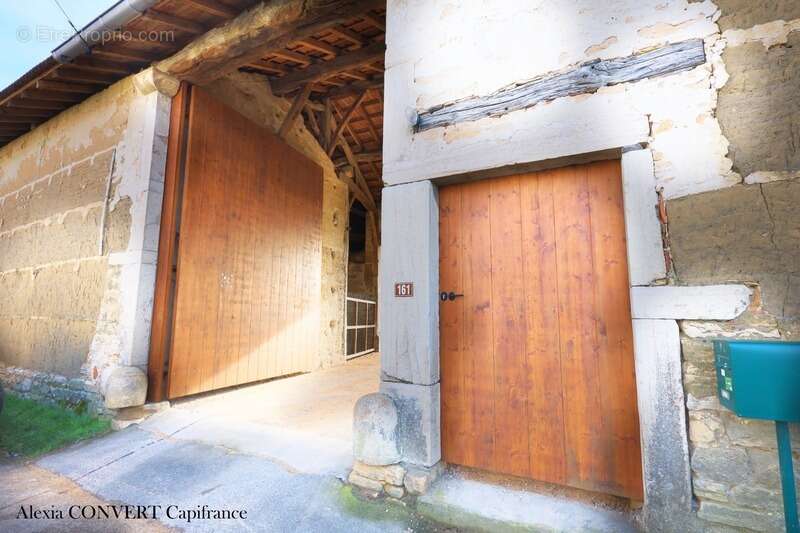 Maison à GRIEGES
