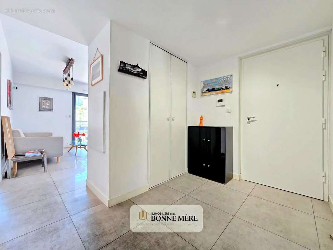 Appartement à MARSEILLE-8E