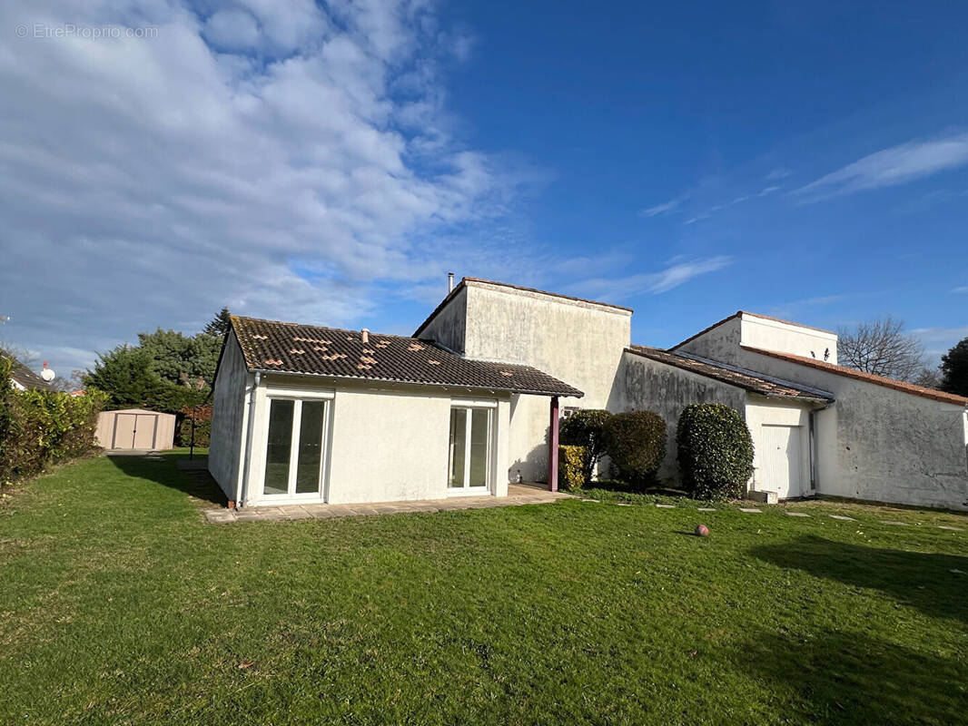 Maison à SAINT-MEDARD-EN-JALLES