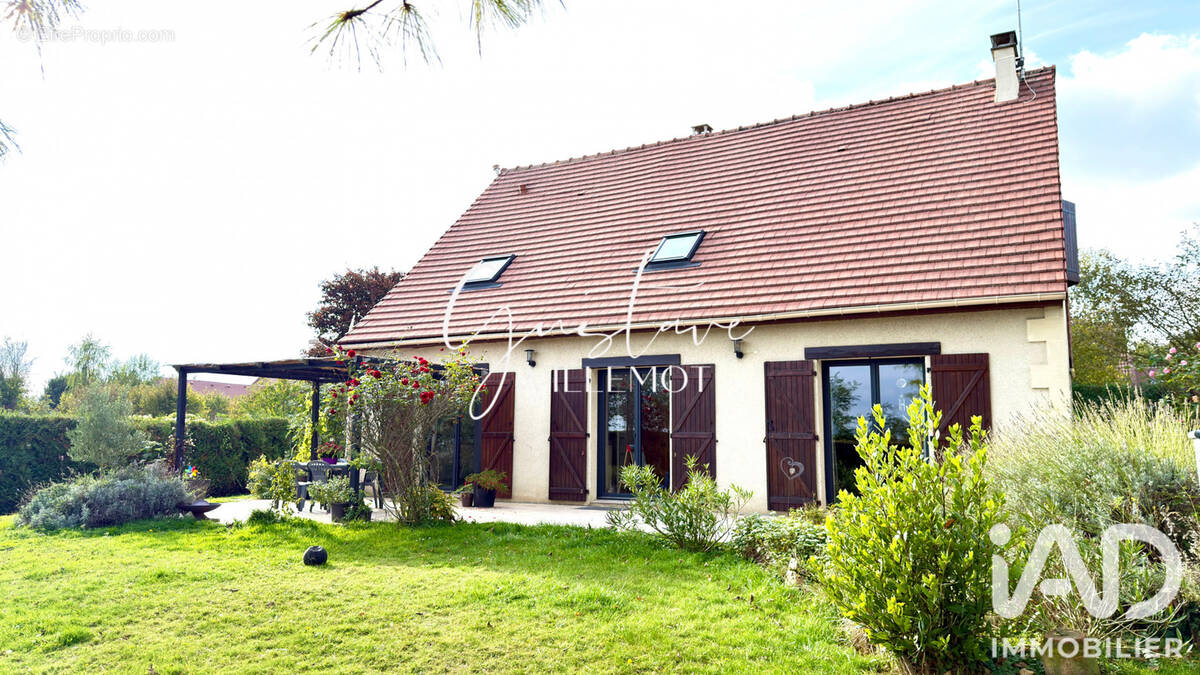 Photo 1 - Maison à CREPY-EN-VALOIS