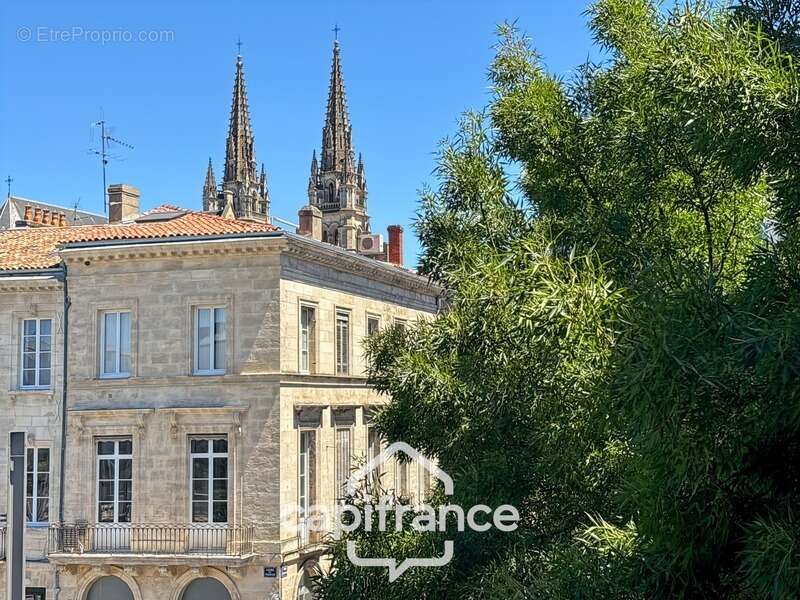 BORDEAUX (33) Quartier CHARTRONS Jardin Public / Apt T2 / entièrement Rénové - photo 10