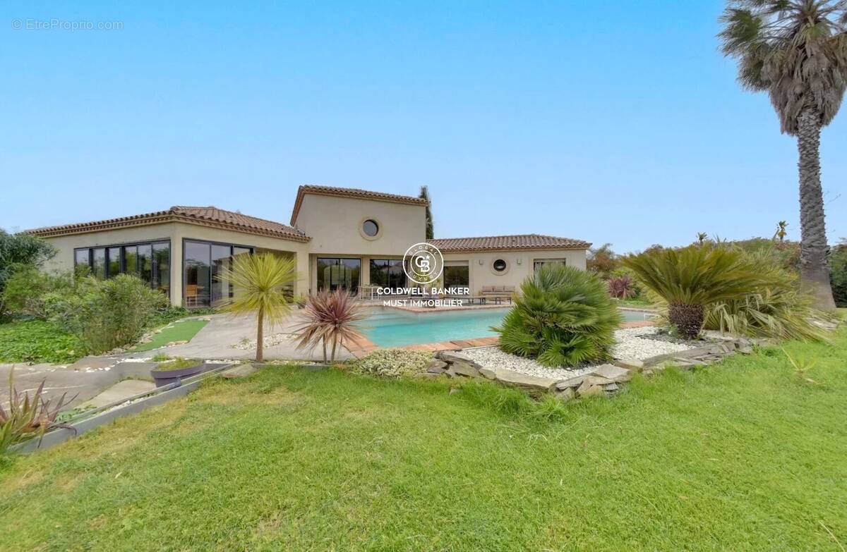 Maison à SAINT-FELIU-D'AVALL