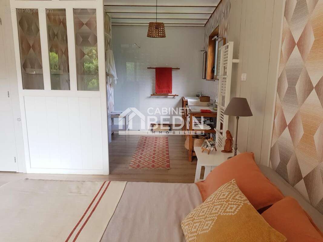 Maison à SAINTE-HELENE