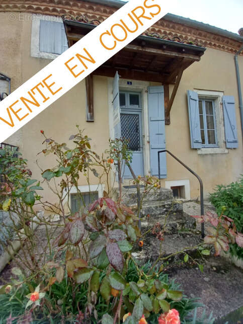 Maison à MAUVEZIN