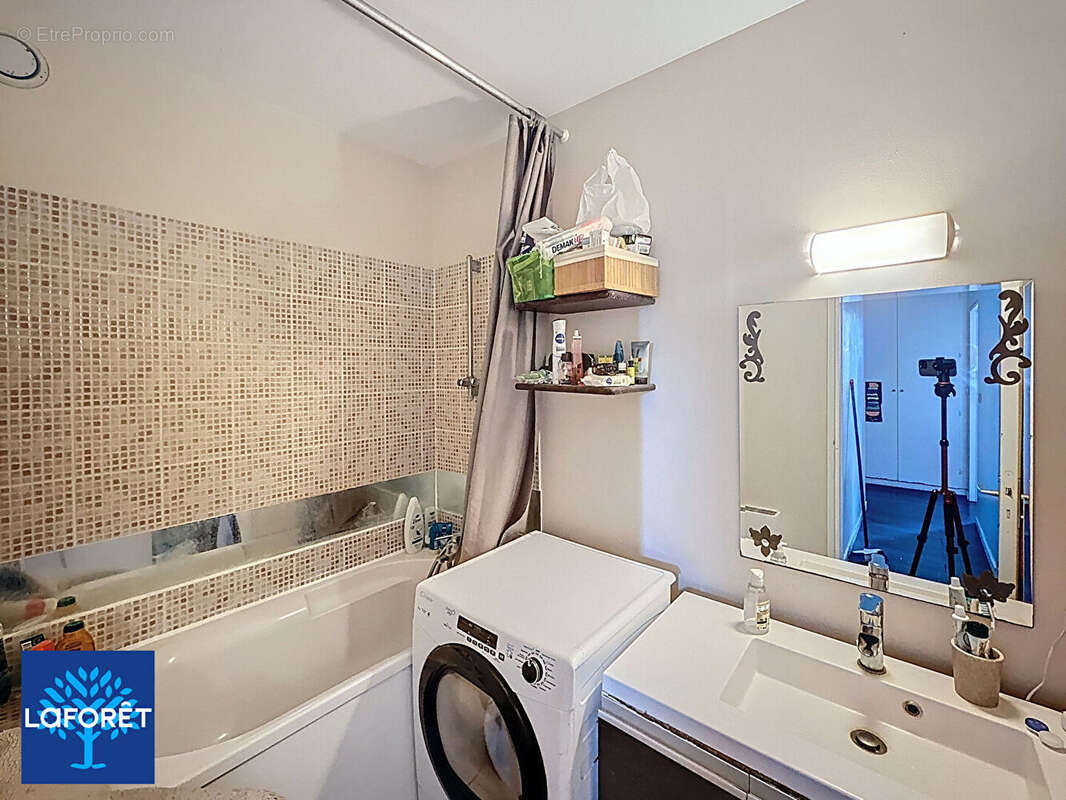 Appartement à ELANCOURT