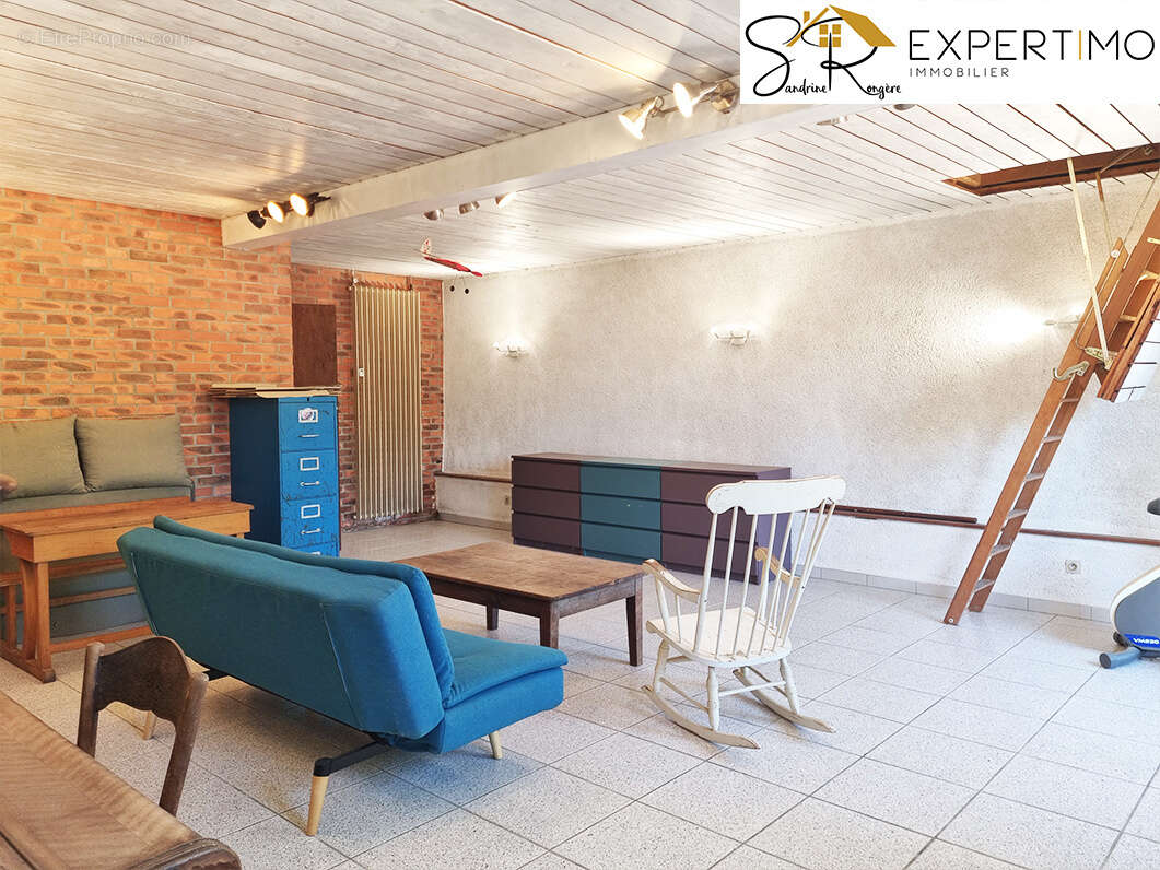 A Servant, Maison de 240 m2 sur parcelle de 2 011m2. - photo 10