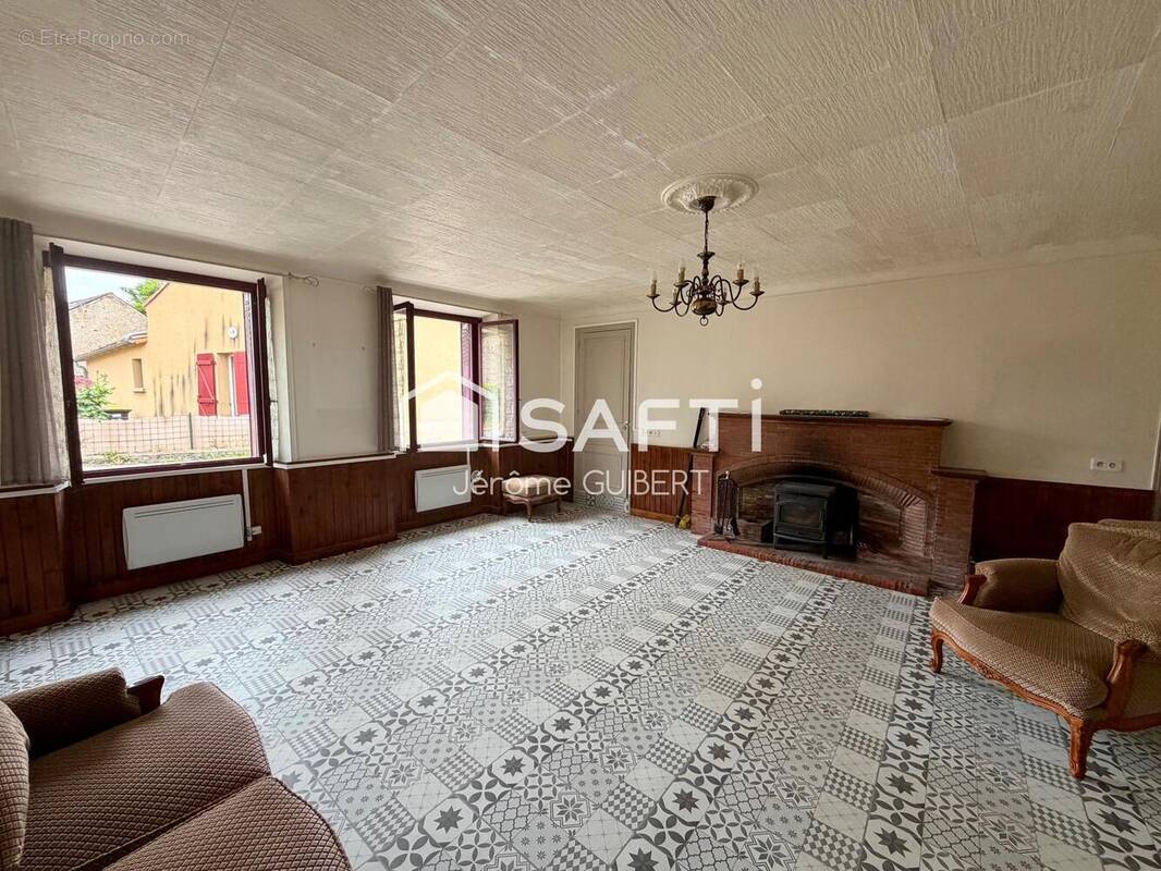 Photo 1 - Maison à ARGENTON-CHATEAU