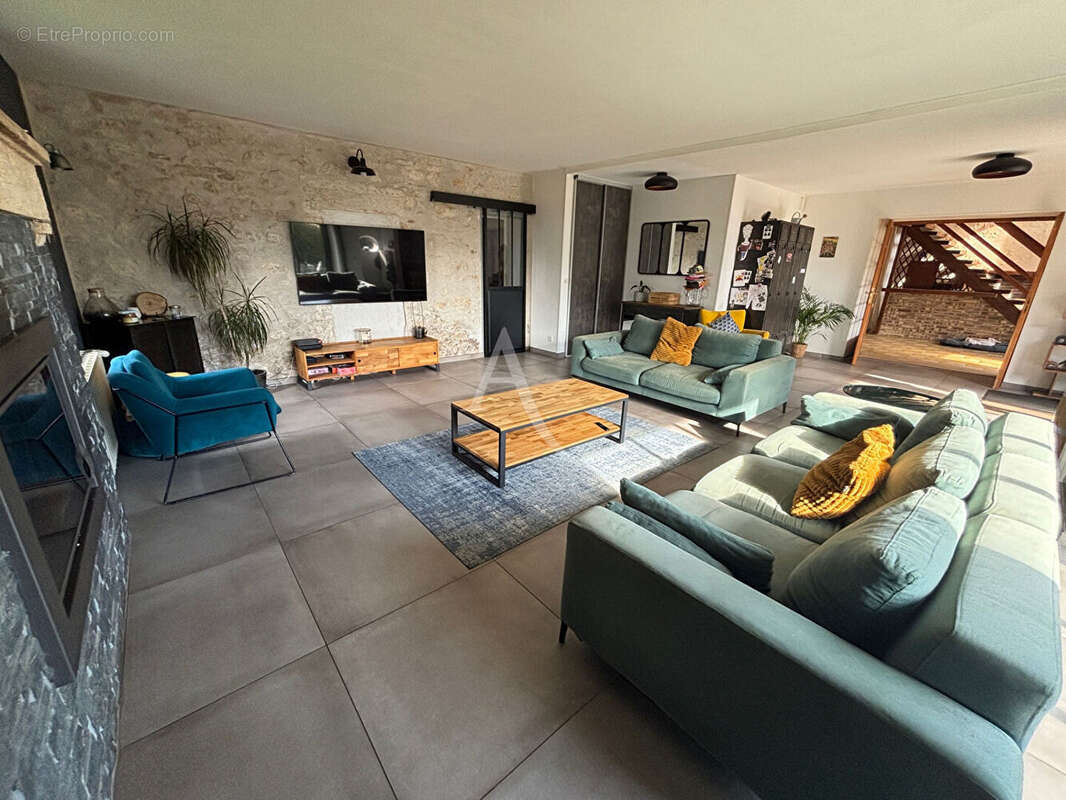 Maison à LA CHARITE-SUR-LOIRE