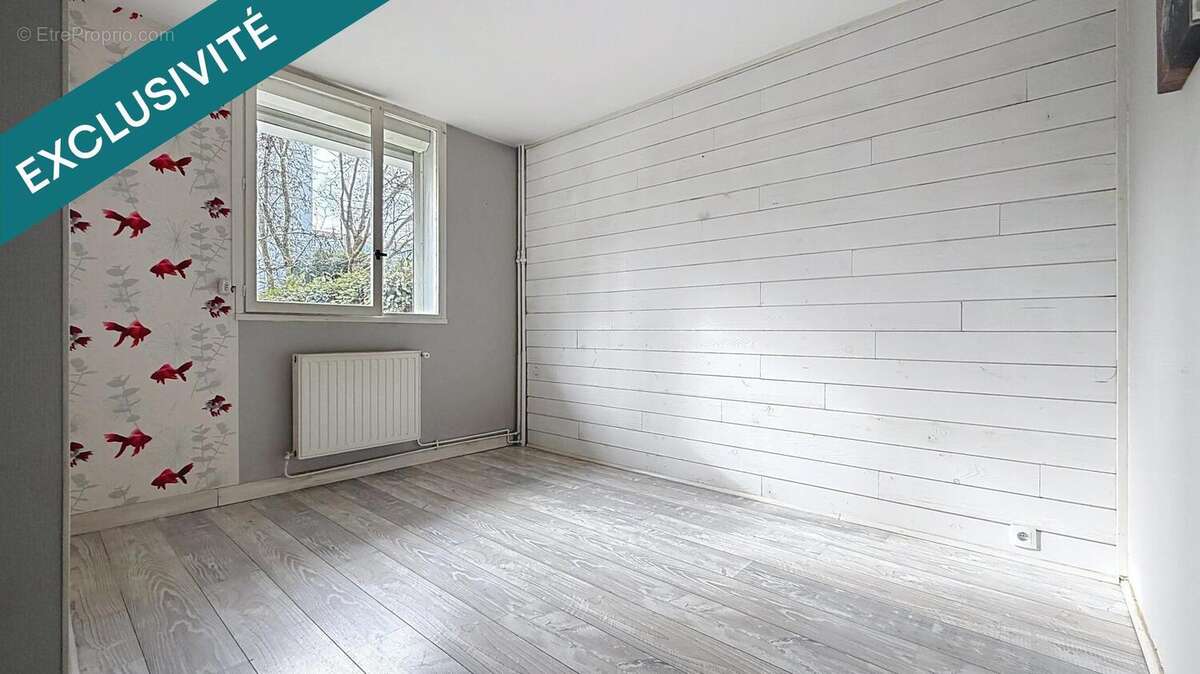 Appartement 80 m² à Lormont  - photo 7
