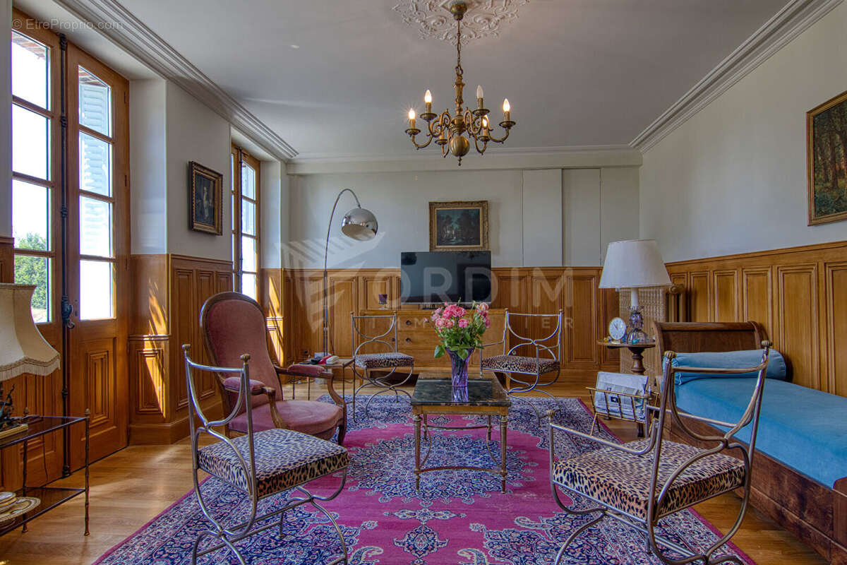 Hotel particulier d'exception au coeur d'un parc classe - photo 3