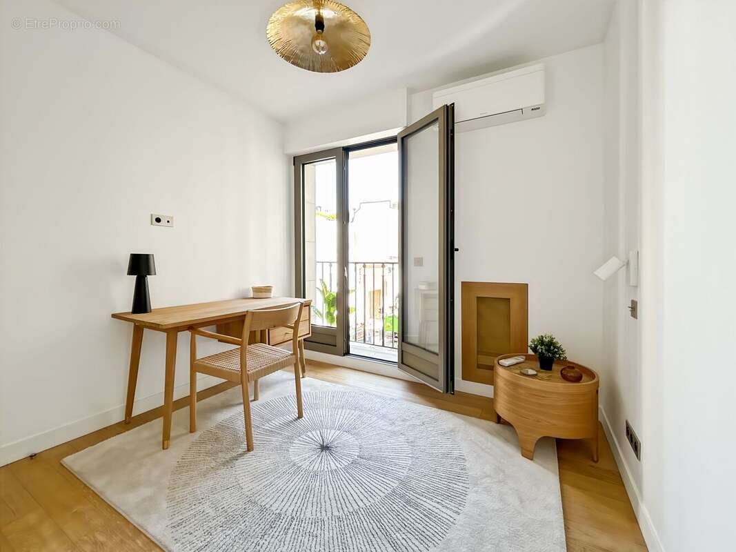 Photo 7 - Appartement à PARIS-7E