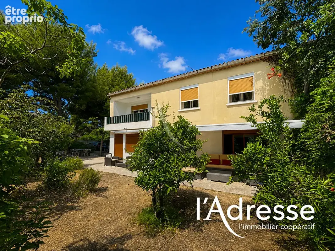Maison La Ciotat - 7 pièces - 156 m2 - photo 5