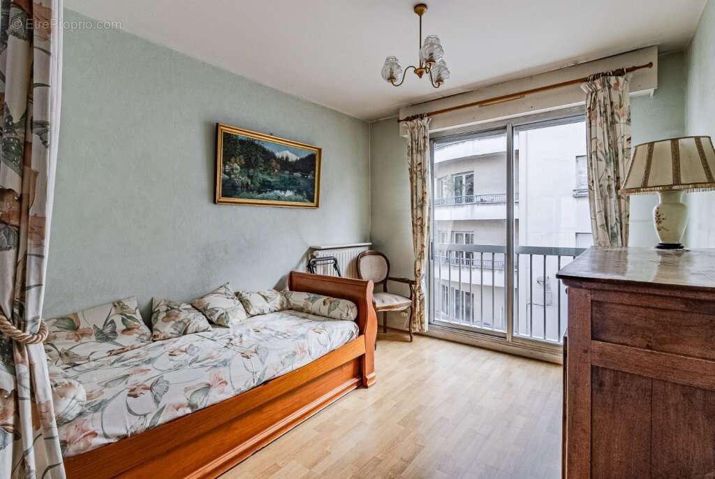 Appartement à LYON-6E
