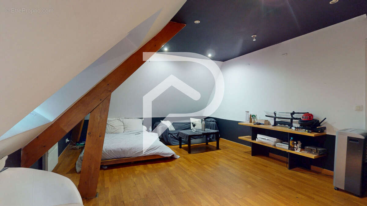 Appartement à LES MUREAUX