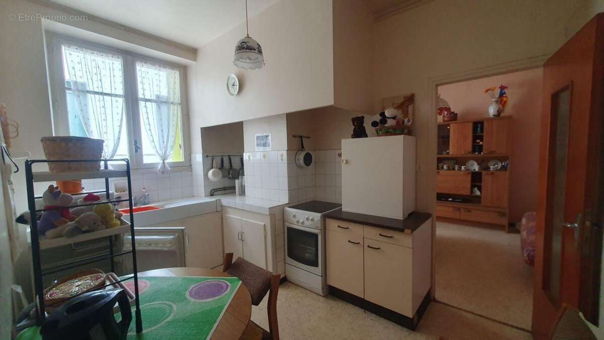 Appartement à AX-LES-THERMES