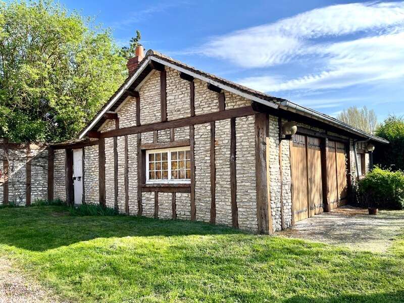 Maison à SAINT-MAURICE-SUR-FESSARD