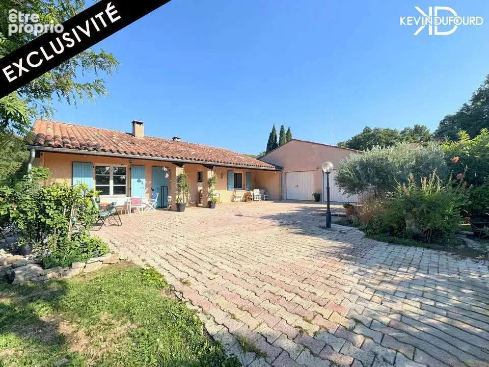 Photo Maison à Vesseaux au prix de 235 000€