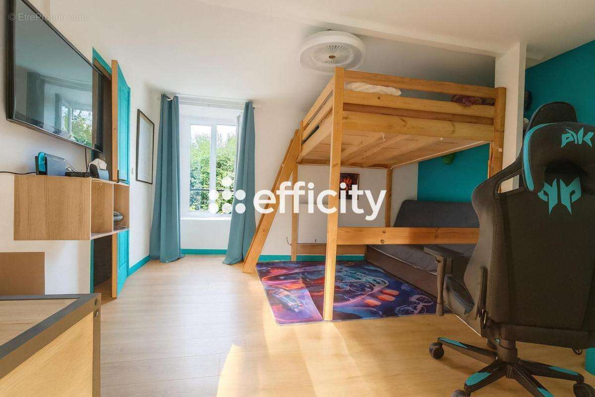 Maison à CHAMPIGNY-LE-SEC