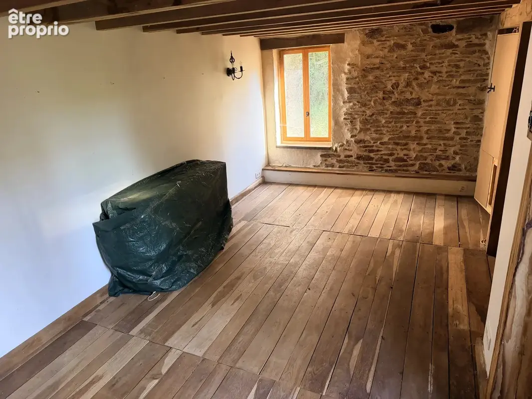 Maison à finir de rénover, située dans un cadre paisible - photo 7