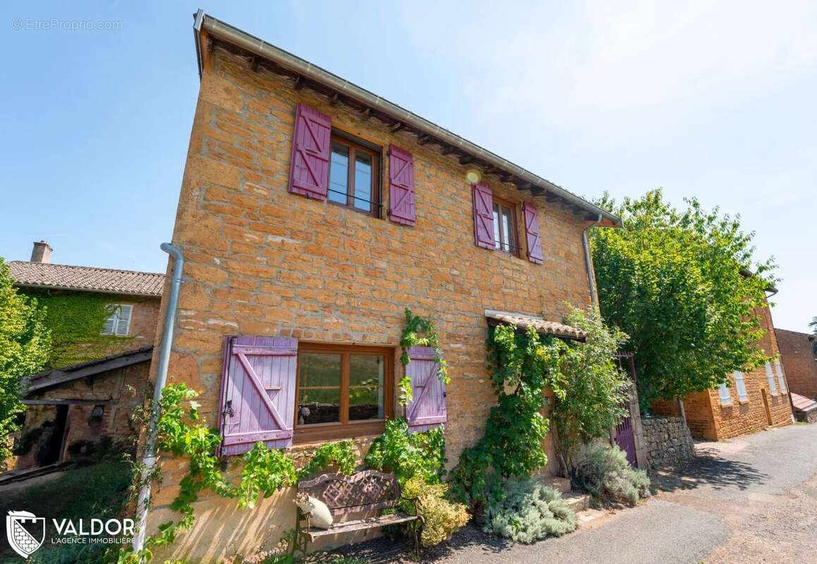 Maison à COGNY