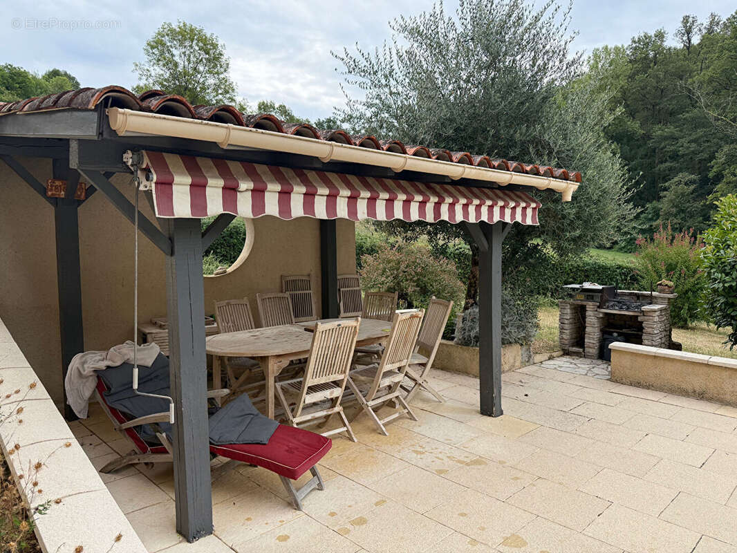 Ensemble immobilier de caractère 288 m² - photo 11