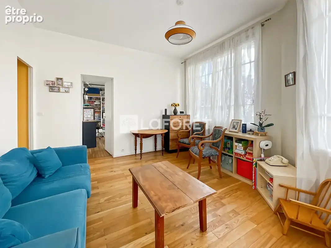 Photo Commerce à Maisons-Alfort au prix de 370 000€