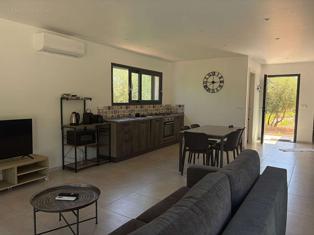 Maison contemporaine neuve à Cavu - Sainte-Lucie de Porto-Vecchio (20144) - photo 6