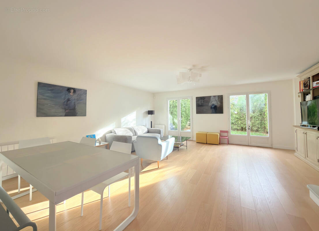 Maison à RUEIL-MALMAISON