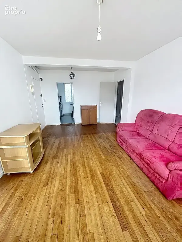 Appartement 4 pièces 65 m² à vendre à Tours (37000) - photo 2